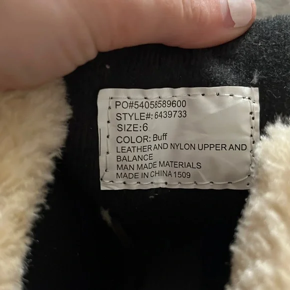 Smith’s Winter Boots Size 6 - Picture 3 of 6